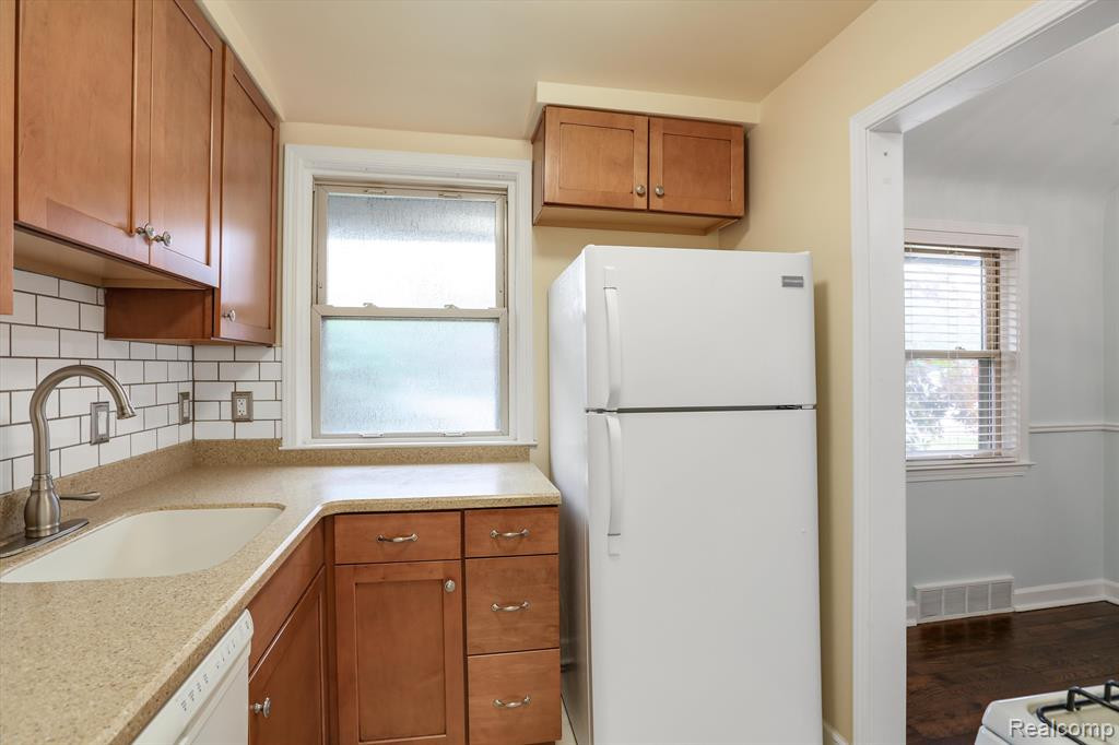 2651 PITTSFIELD Boulevard, Ann Arbor, MI 48104 — Photo 5