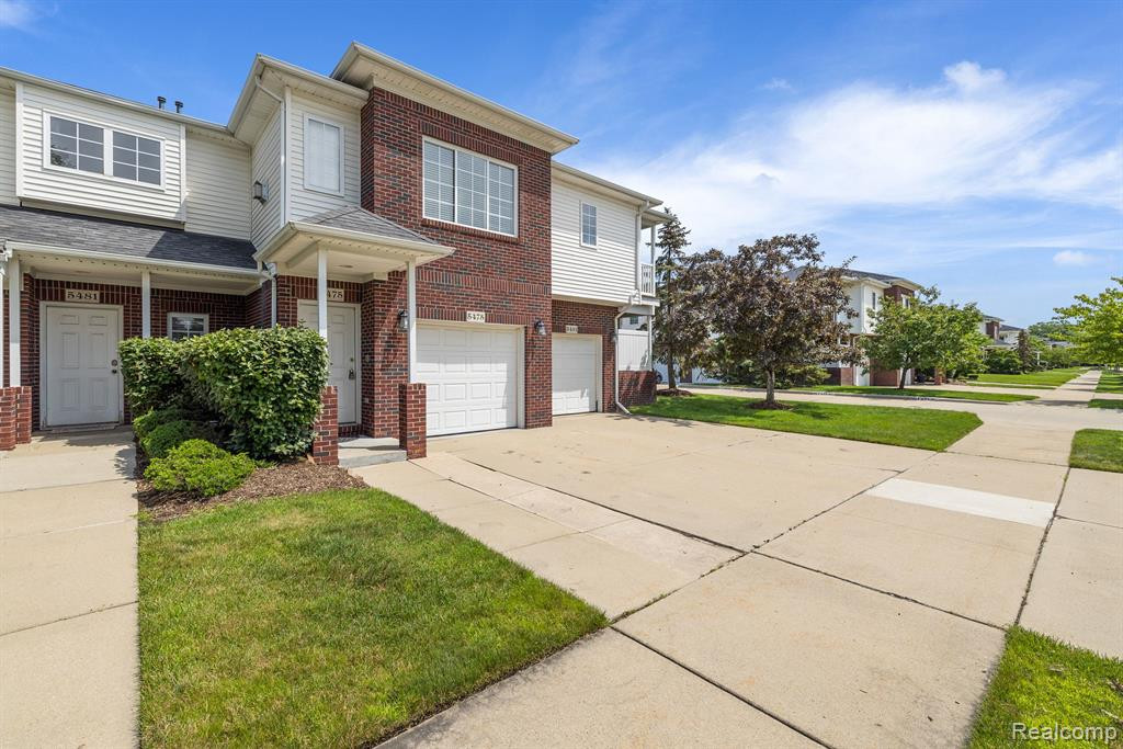 5475 Twin Oaks Drive, Sterling Heights, MI 48314 — Photo 3