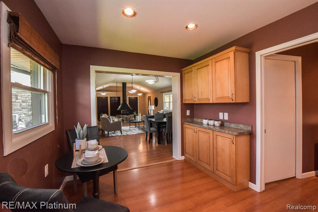 8452 WOODLAND SHORE Drive, Brighton, MI 48114 — Photo 29