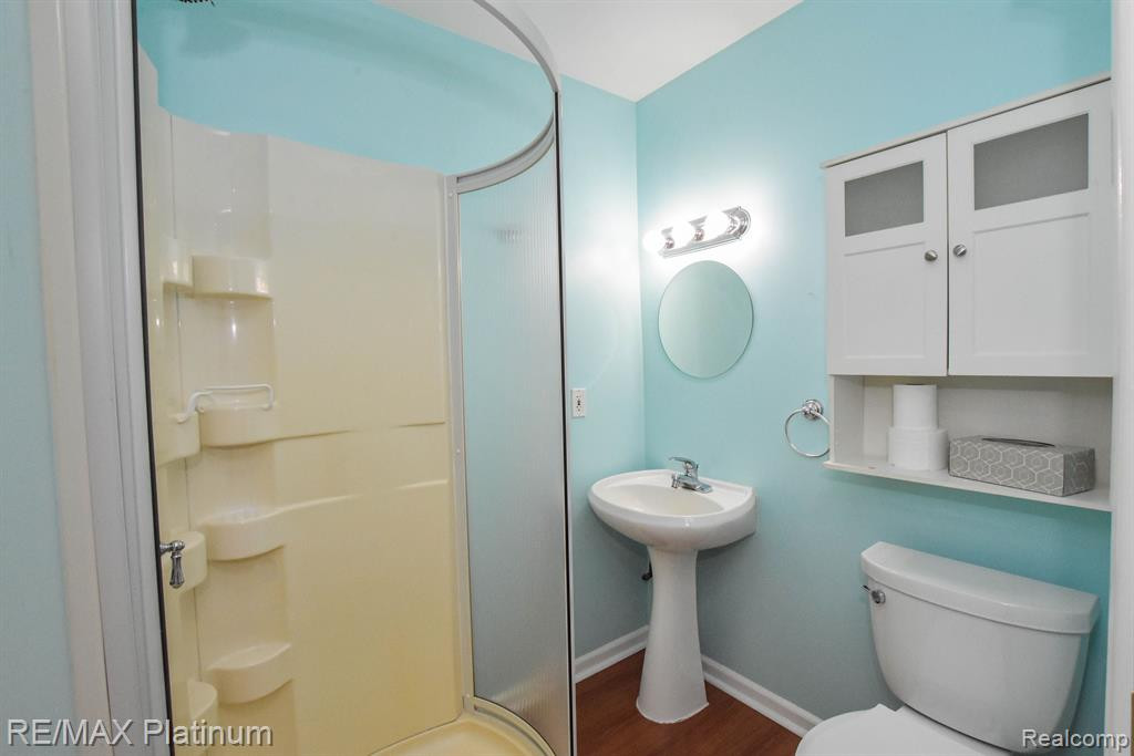 8452 WOODLAND SHORE Drive, Brighton, MI 48114 — Photo 44