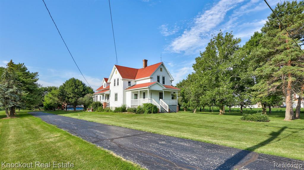 8030 E HOLLAND Road, Saginaw, MI 48601 — Photo 4