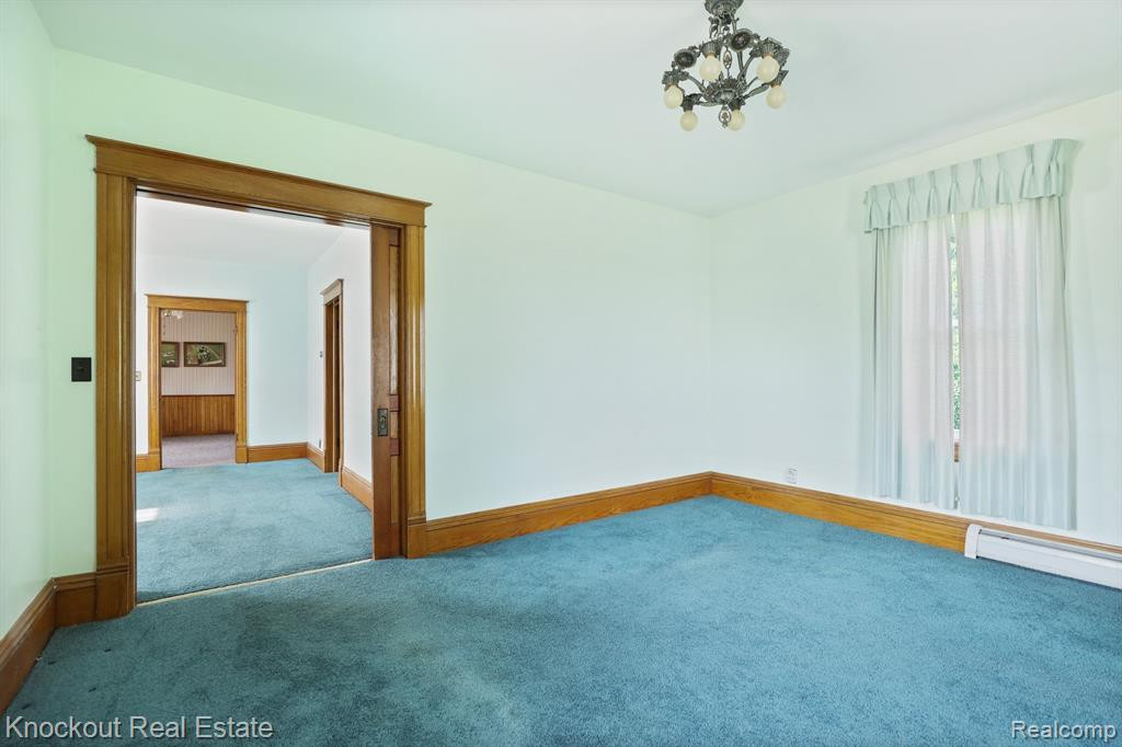 8030 E HOLLAND Road, Saginaw, MI 48601 — Photo 11
