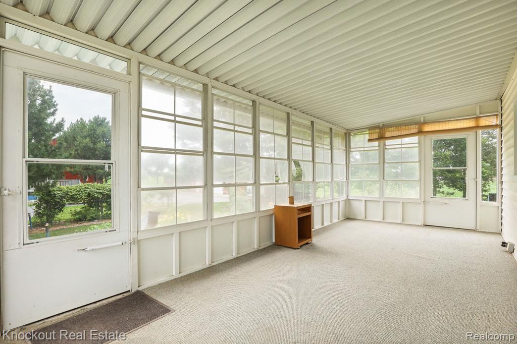 8030 E HOLLAND Road, Saginaw, MI 48601 — Photo 37