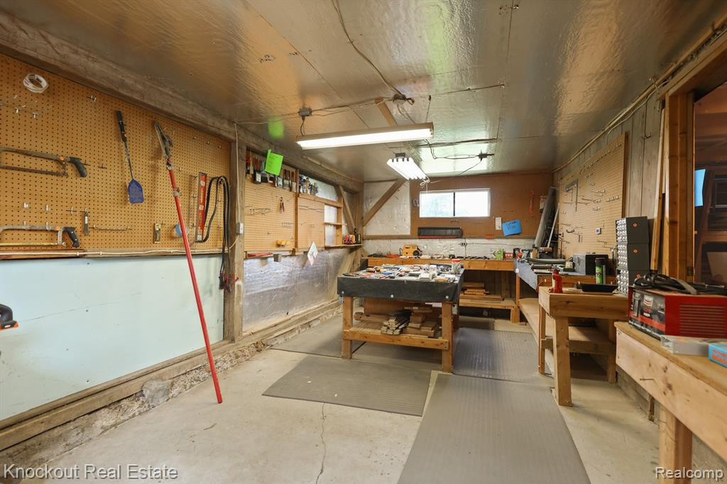 8030 E HOLLAND Road, Saginaw, MI 48601 — Photo 51
