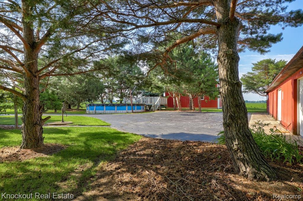 8030 E HOLLAND Road, Saginaw, MI 48601 — Photo 52
