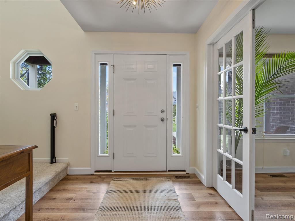 3746 ARCADIA Drive, Ann Arbor, MI 48108 — Photo 5