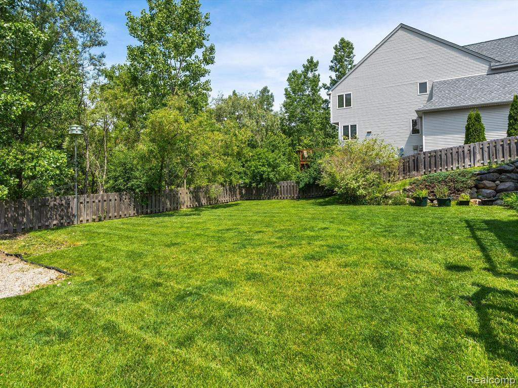 3746 ARCADIA Drive, Ann Arbor, MI 48108 — Photo 49