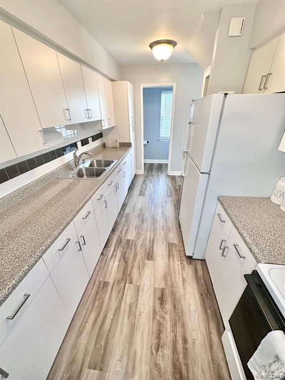 24770 OLDE ORCHARD Street, Novi, MI — Photo 17