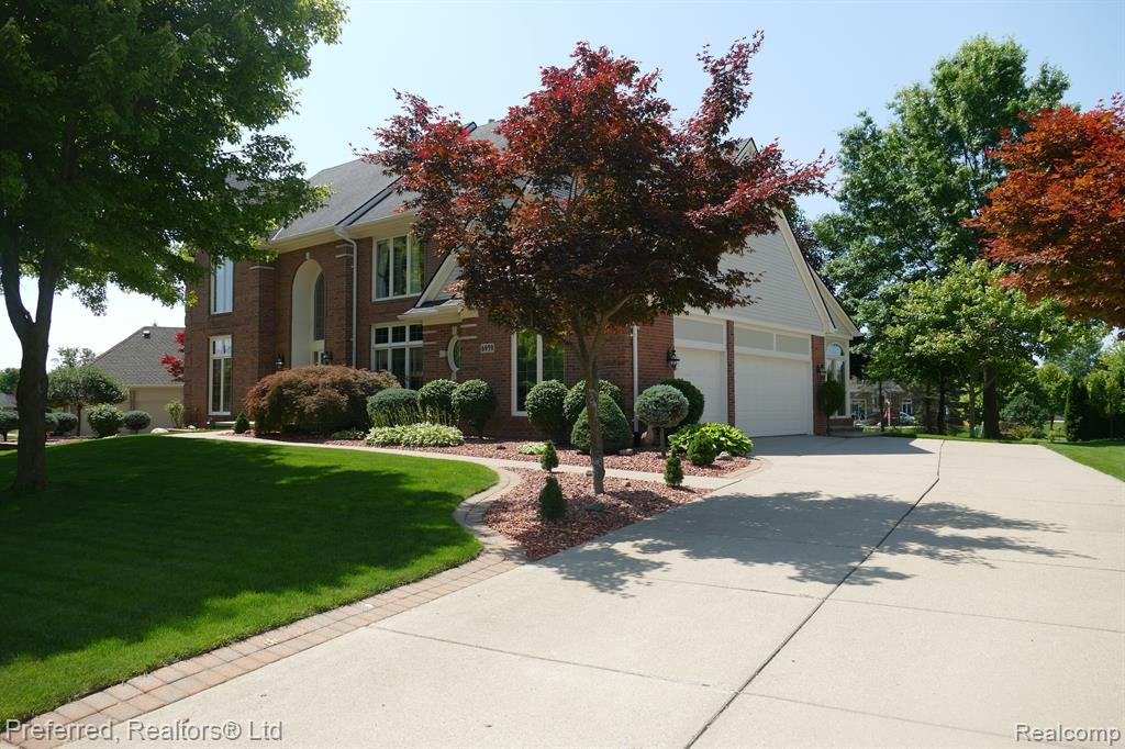 6959 KENNESAW Road, Canton, MI 48187 — Photo 4