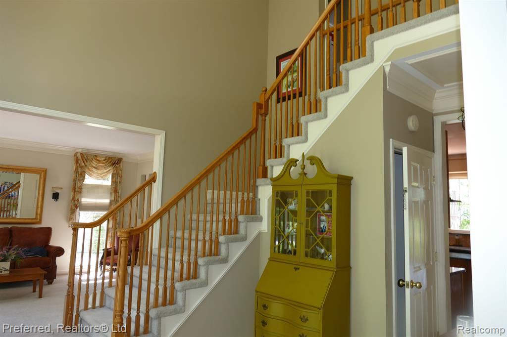 6959 KENNESAW Road, Canton, MI 48187 — Photo 6