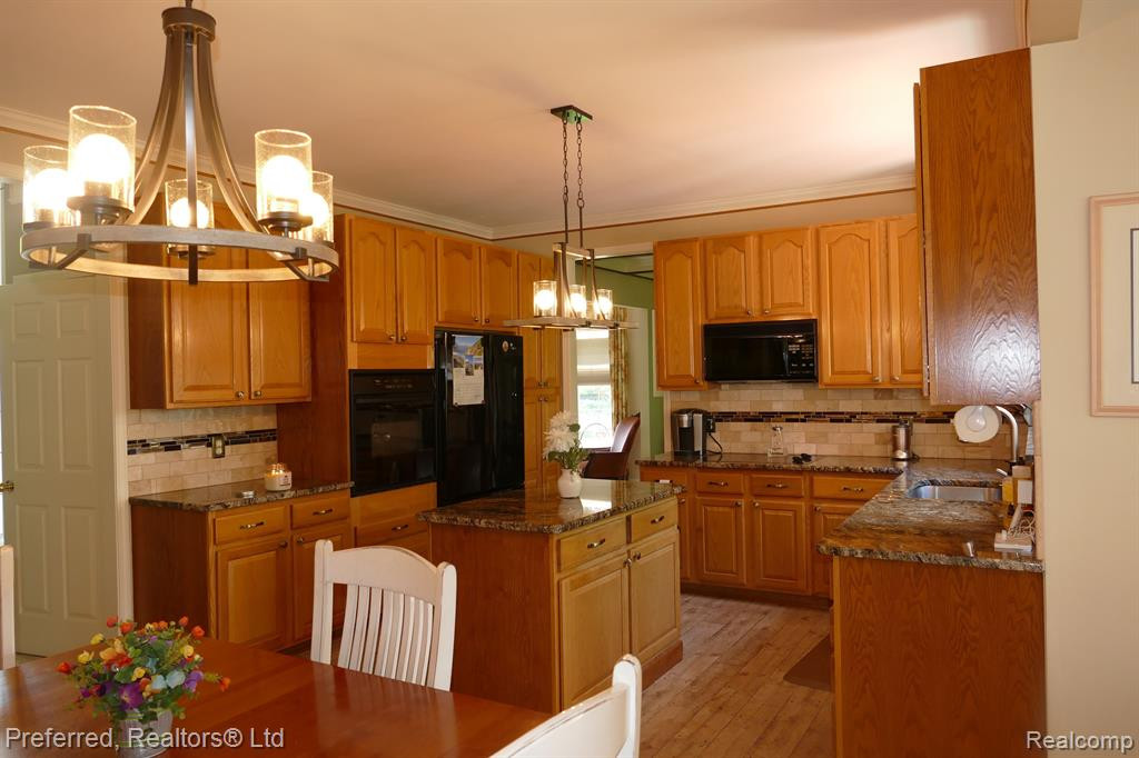 6959 KENNESAW Road, Canton, MI 48187 — Photo 12