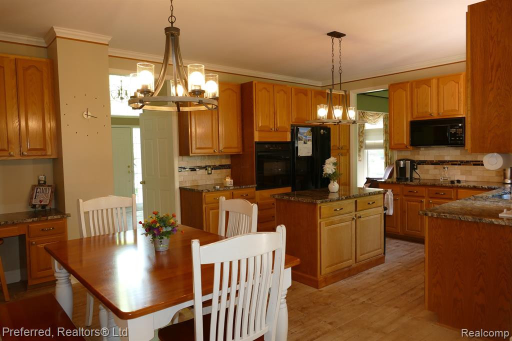 6959 KENNESAW Road, Canton, MI 48187 — Photo 15