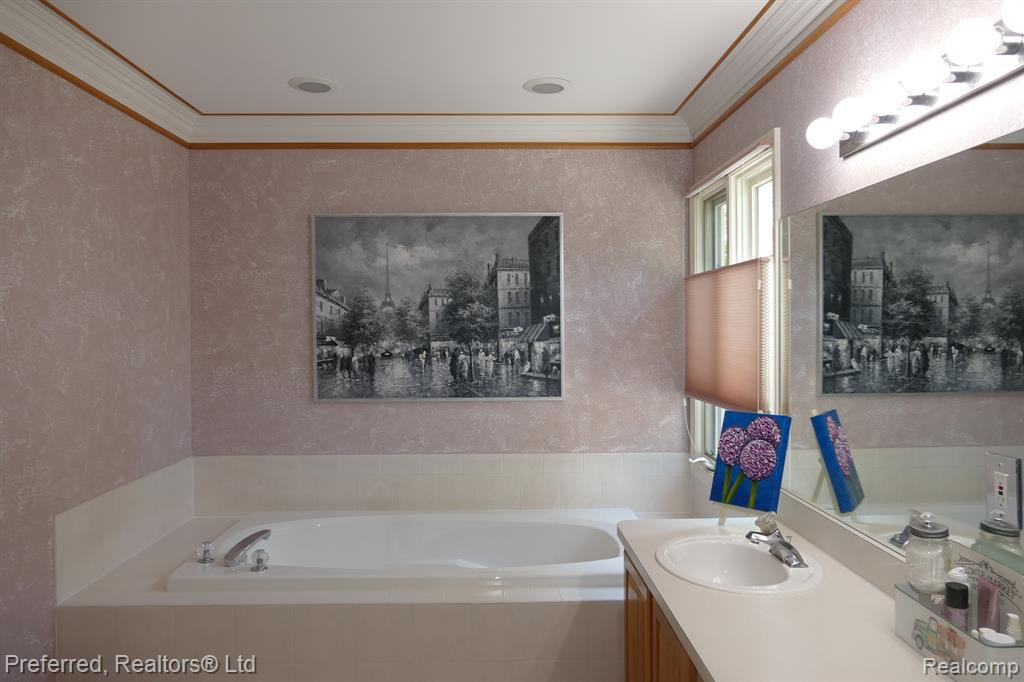 6959 KENNESAW Road, Canton, MI 48187 — Photo 26
