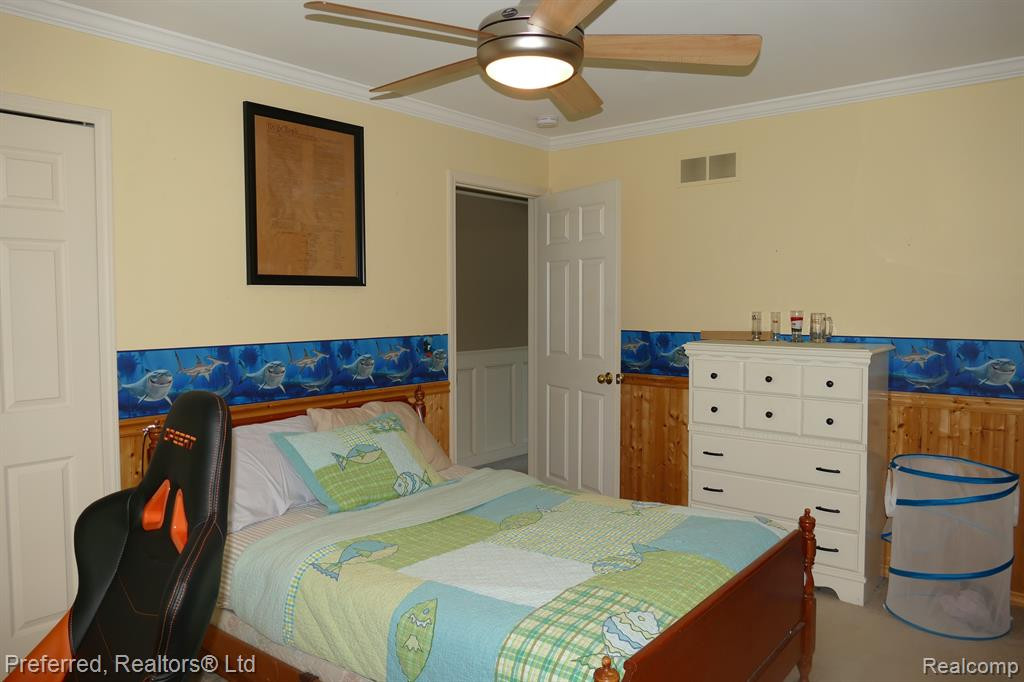 6959 KENNESAW Road, Canton, MI 48187 — Photo 33