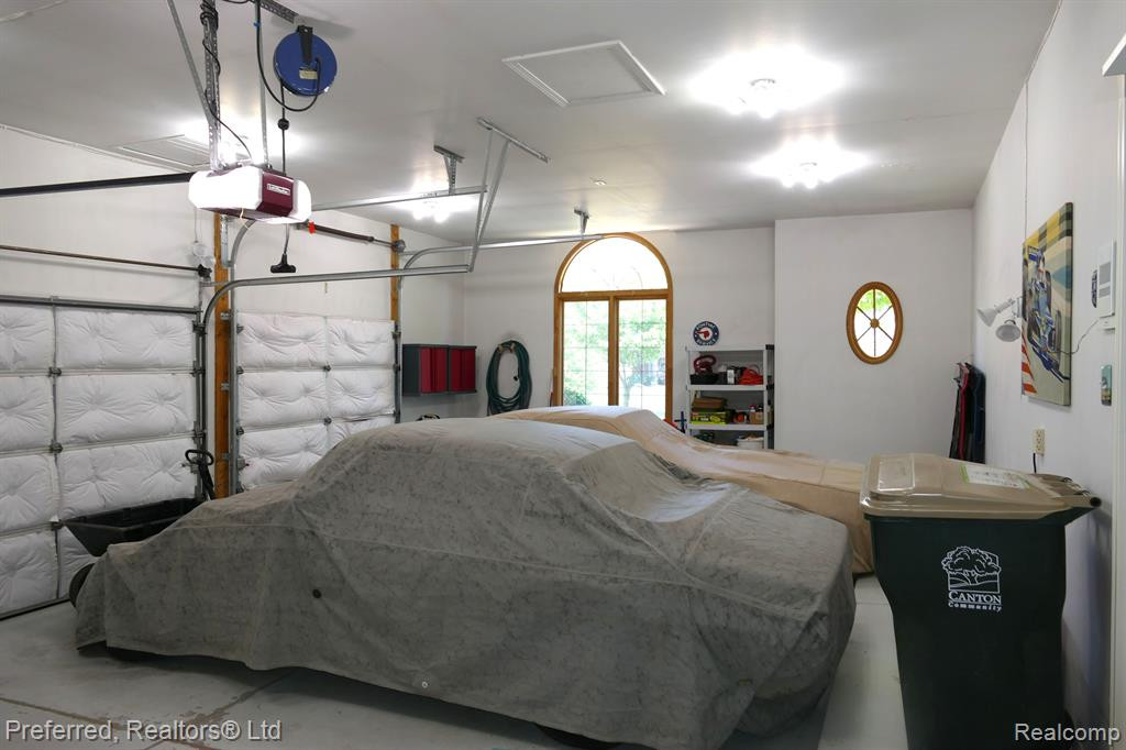 6959 KENNESAW Road, Canton, MI 48187 — Photo 40