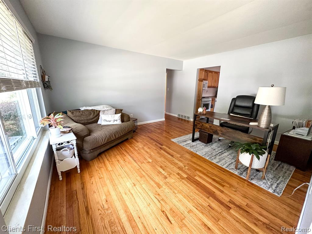 8355 ORHAN Street, Canton, MI 48187 — Photo 2