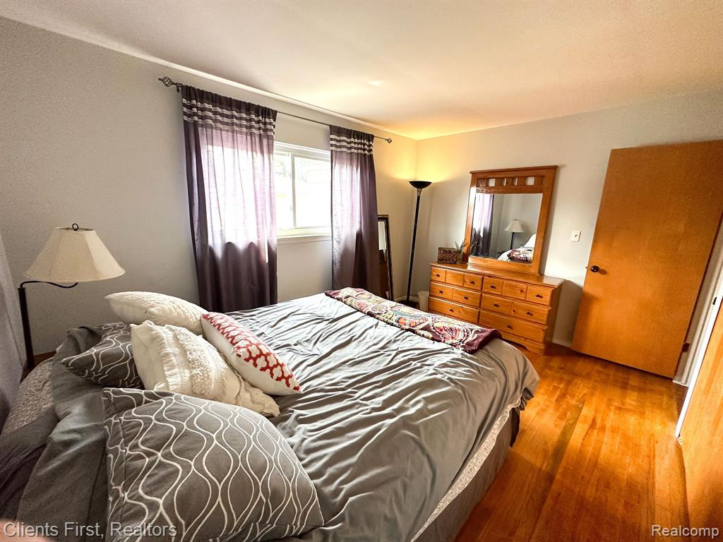 8355 ORHAN Street, Canton, MI 48187 — Photo 12