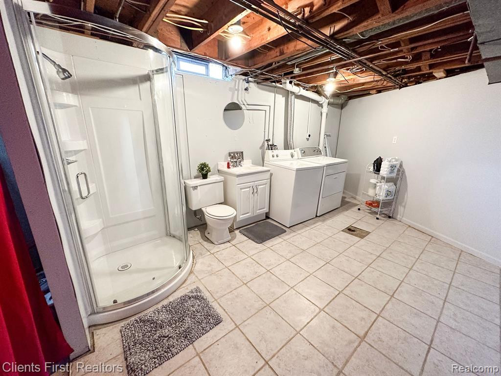 8355 ORHAN Street, Canton, MI 48187 — Photo 20