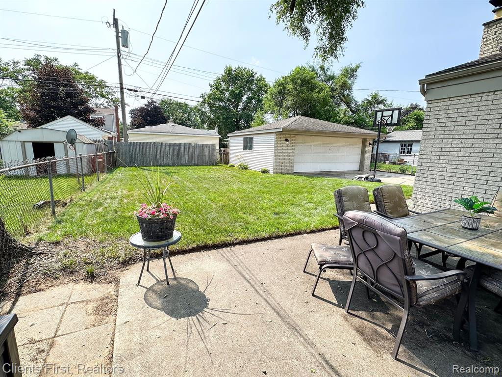 8355 ORHAN Street, Canton, MI 48187 — Photo 25