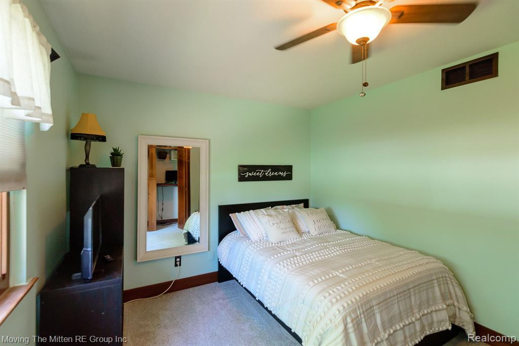 9564 WHEATGRASS Lane, Van Buren, MI 48111 — Photo 22