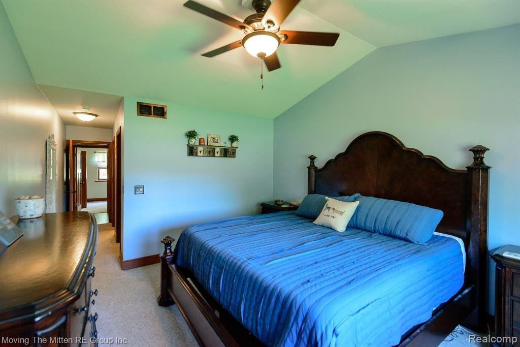 9564 WHEATGRASS Lane, Van Buren, MI 48111 — Photo 24