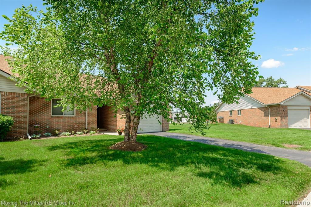 9564 WHEATGRASS Lane, Van Buren, MI 48111 — Photo 38