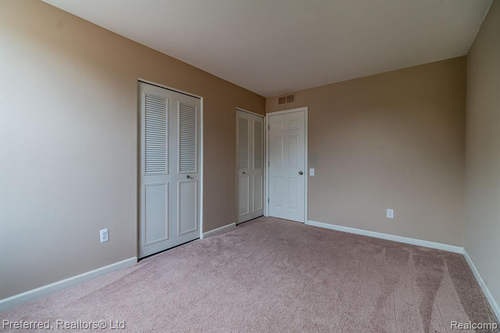 23617 Stonehenge Boulevard, Novi, MI — Photo 19