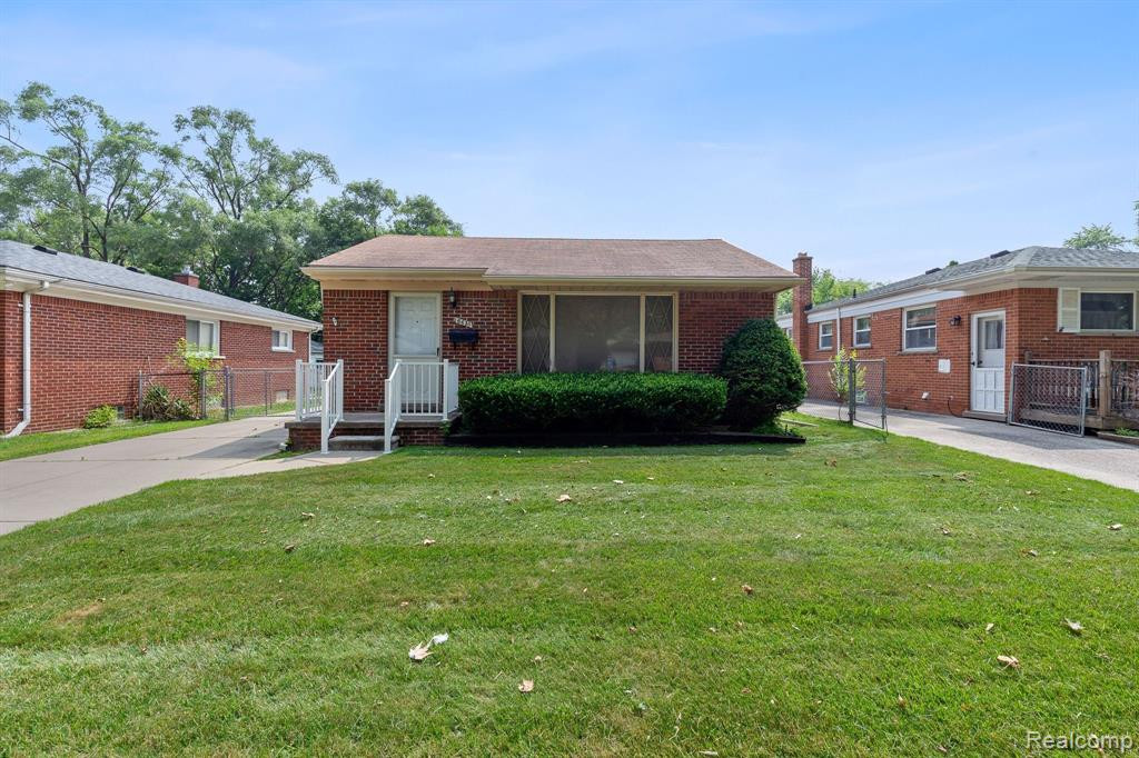 6630 NORBORNE Avenue, Dearborn Heights, MI 48127 — Photo 2