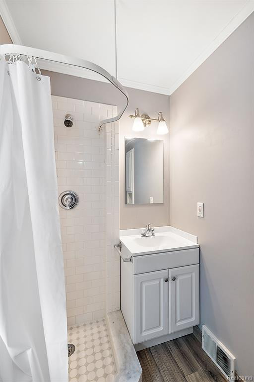 902 E WINDEMERE Avenue, Royal Oak, MI 48073 — Photo 18