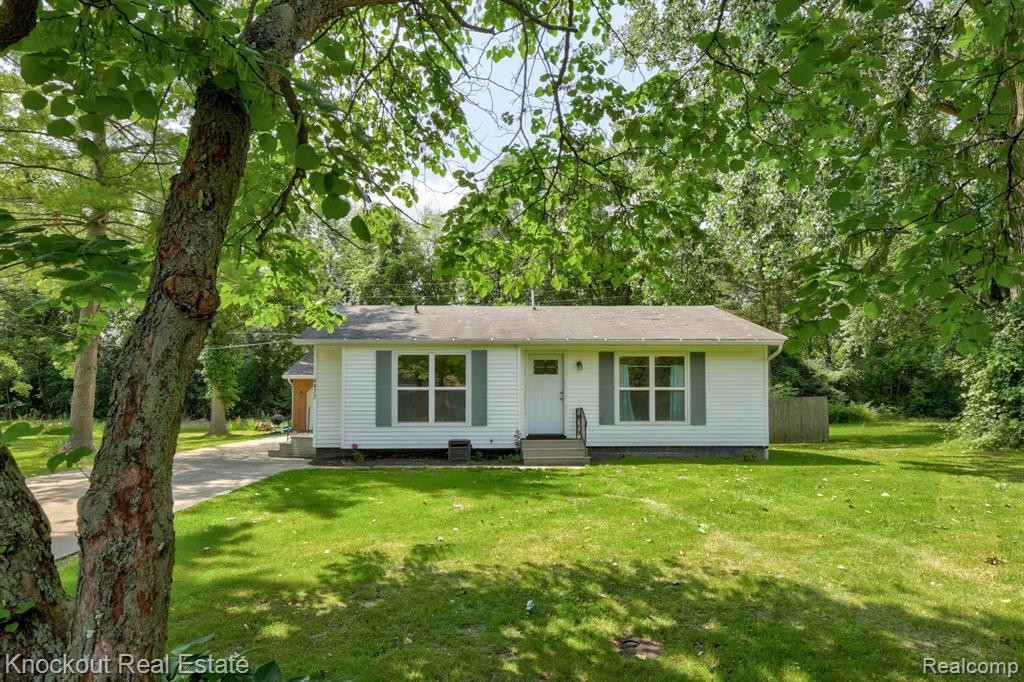 4877 WORTH Street, Millington, MI 48746 — Photo 5