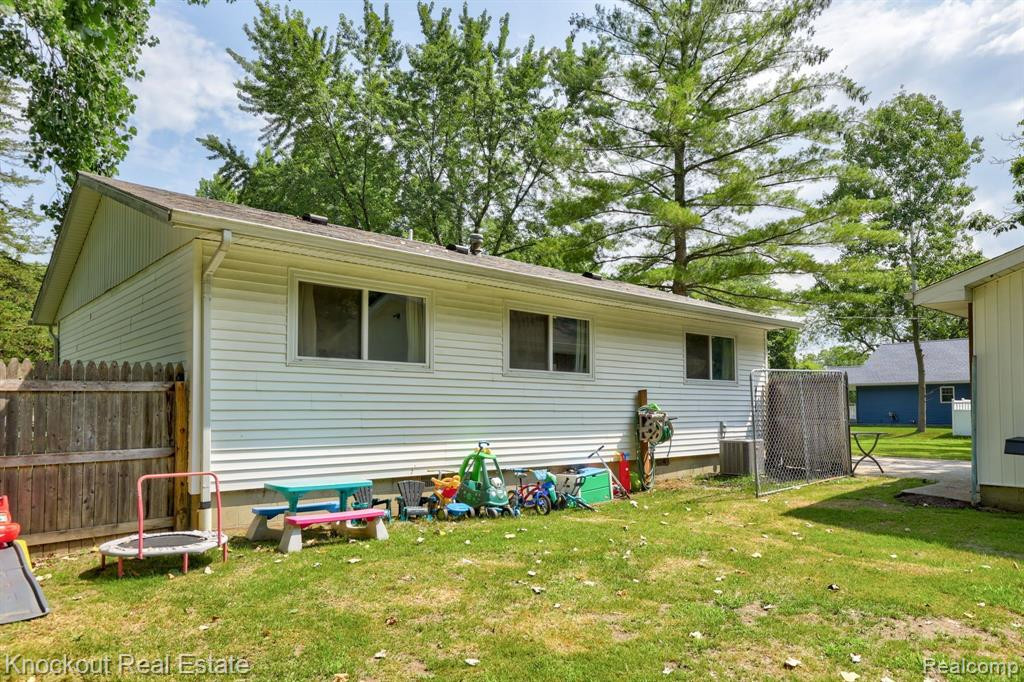 4877 WORTH Street, Millington, MI 48746 — Photo 27