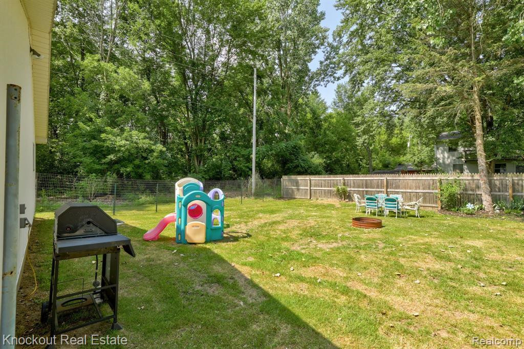 4877 WORTH Street, Millington, MI 48746 — Photo 29