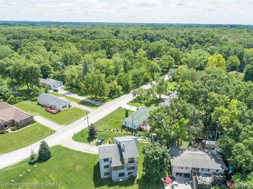 690 6 MILE Road, Whitmore Lake, MI 48189 — Photo 7