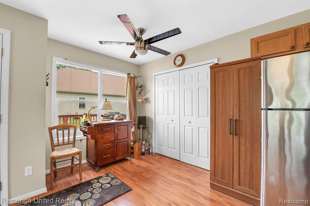 690 6 MILE Road, Whitmore Lake, MI 48189 — Photo 26