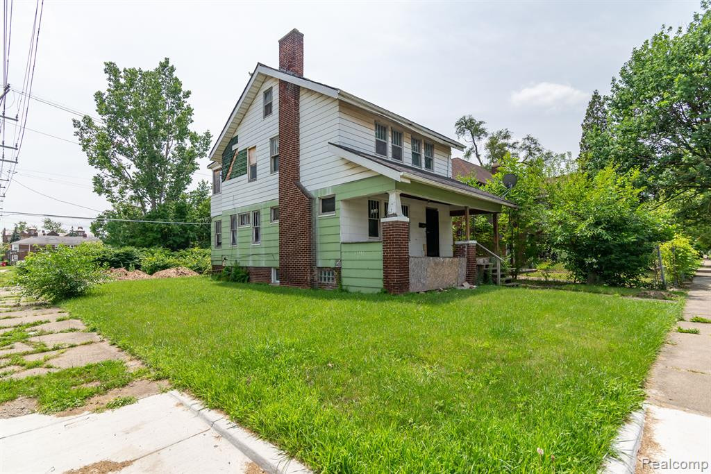 401 W GREENDALE, Highland Park, MI 48203 — Photo 2