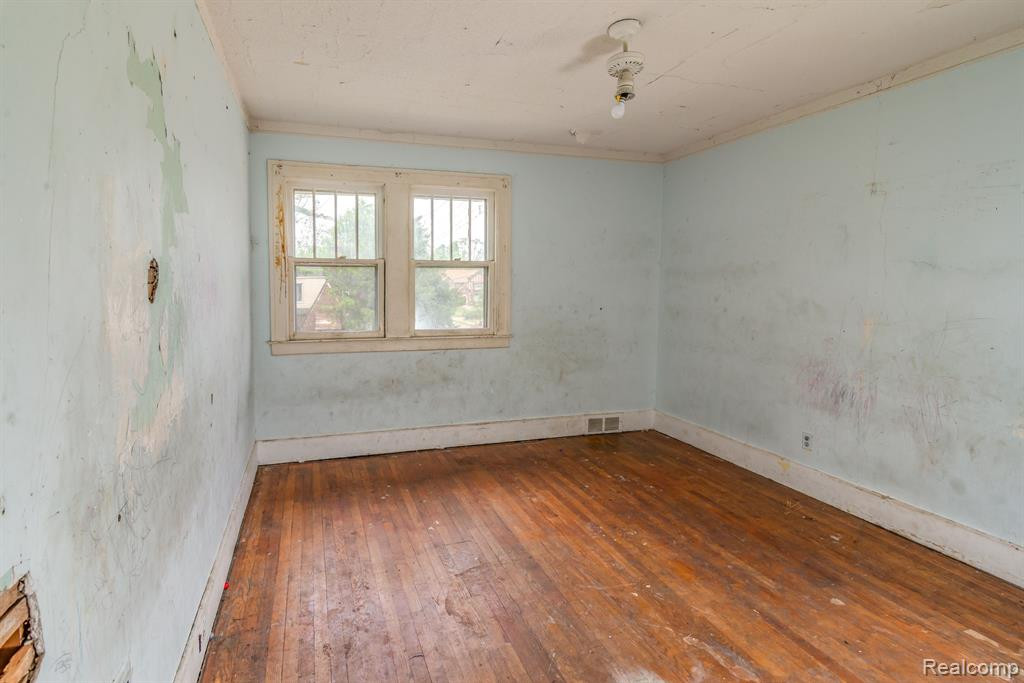 401 W GREENDALE, Highland Park, MI 48203 — Photo 13