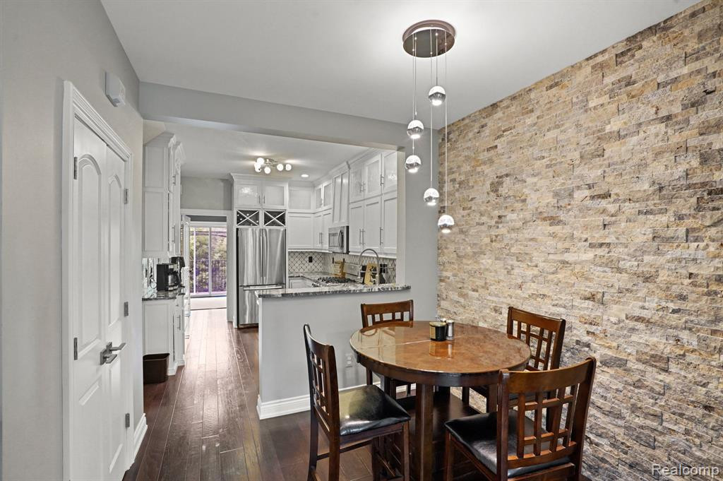 2155 KNOTTY PINE Trail, Howell, MI 48855 — Photo 10