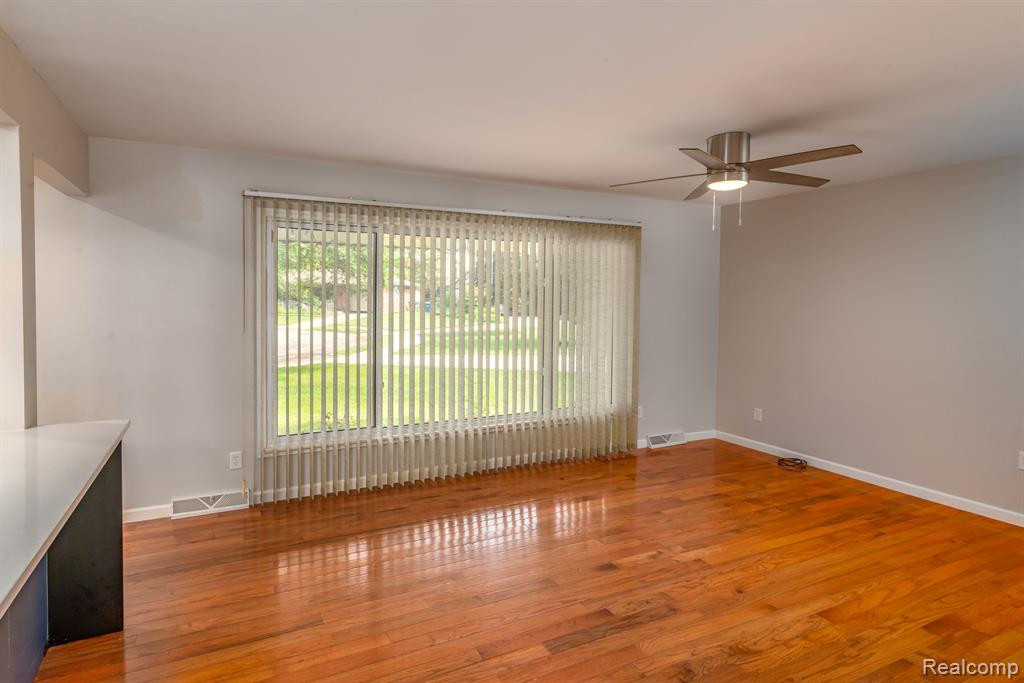 3 BRISTOL Ct, Ann Arbor, MI 48104 — Photo 7