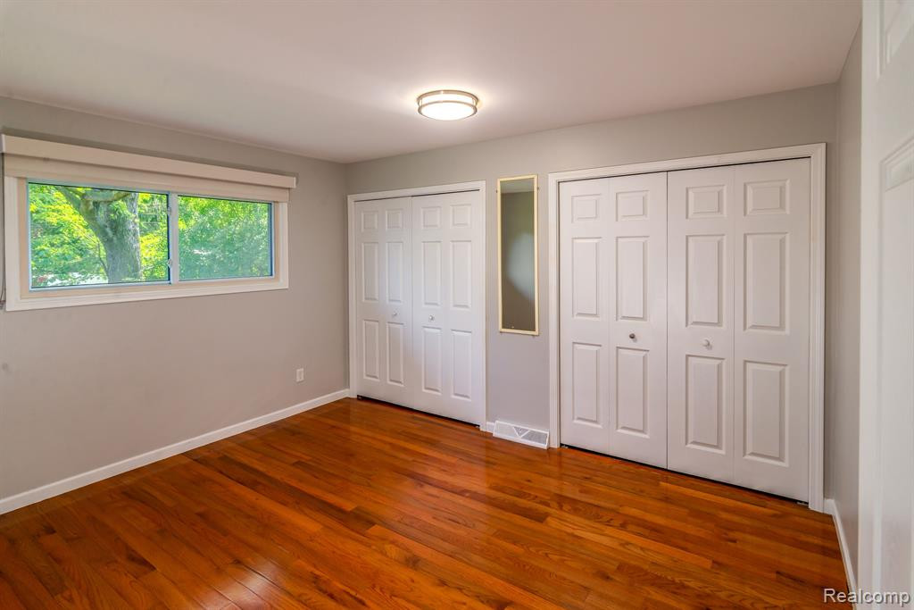 3 BRISTOL Ct, Ann Arbor, MI 48104 — Photo 12