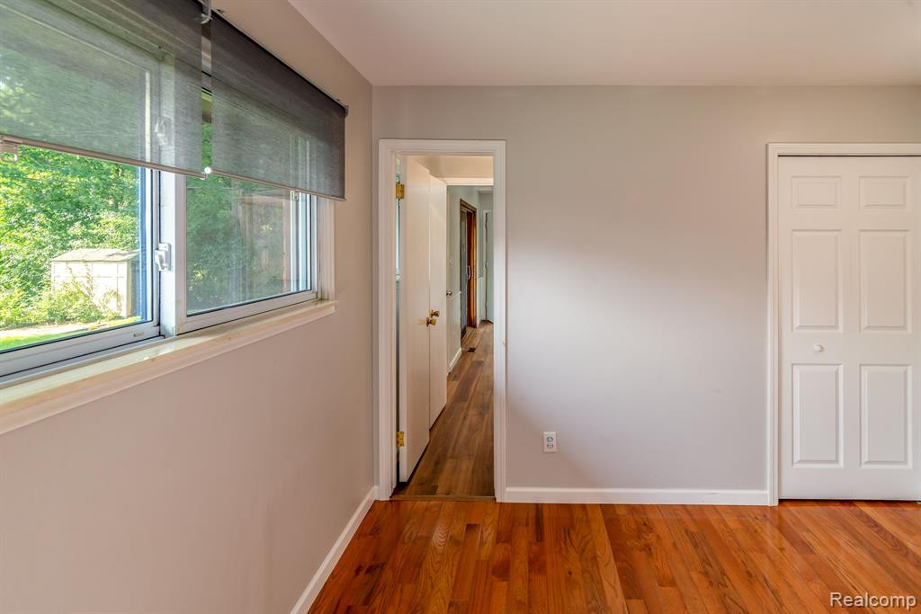 3 BRISTOL Ct, Ann Arbor, MI 48104 — Photo 16