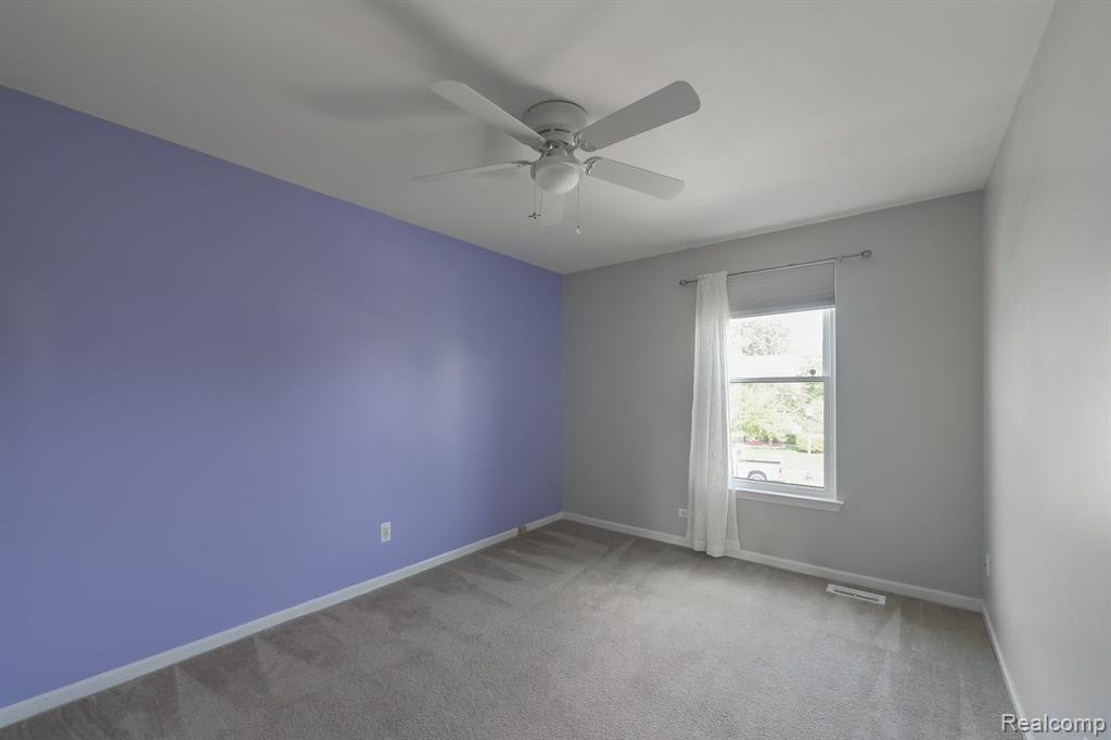 6240 CREEKSIDE Circle, Ypsilanti, MI 48197 — Photo 20