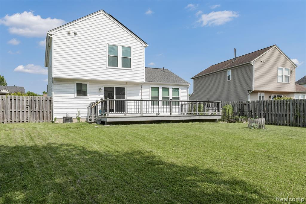 6240 CREEKSIDE Circle, Ypsilanti, MI 48197 — Photo 28