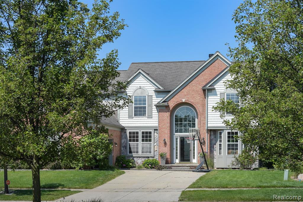 6030 CHERRYWOOD Drive, Ypsilanti, MI 48197 — Photo 2