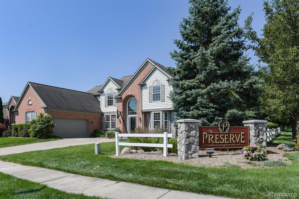 6030 CHERRYWOOD Drive, Ypsilanti, MI 48197 — Photo 4
