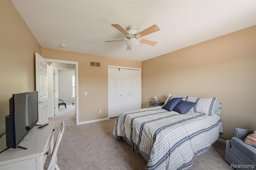 6030 CHERRYWOOD Drive, Ypsilanti, MI 48197 — Photo 28