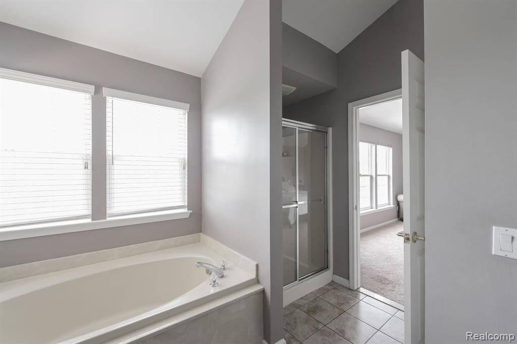 6030 CHERRYWOOD Drive, Ypsilanti, MI 48197 — Photo 38