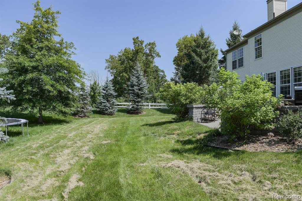 6030 CHERRYWOOD Drive, Ypsilanti, MI 48197 — Photo 47