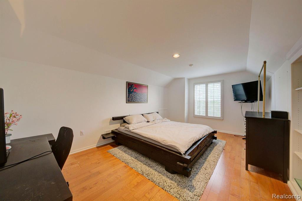 4273 Hunters Circle E, Canton, MI 48188 — Photo 22