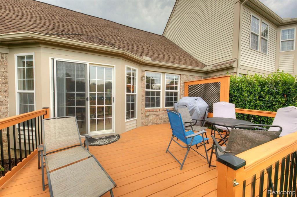 4273 Hunters Circle E, Canton, MI 48188 — Photo 26