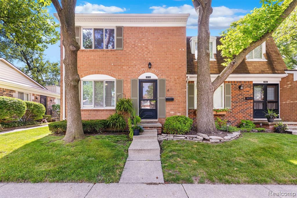 1910 TORQUAY Avenue, Royal Oak, MI 48073 — front exterior